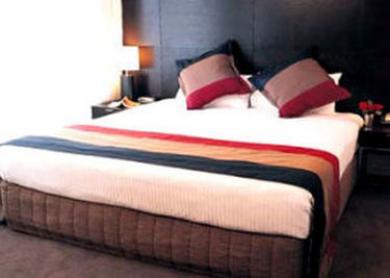 Legacy Hotel 4*